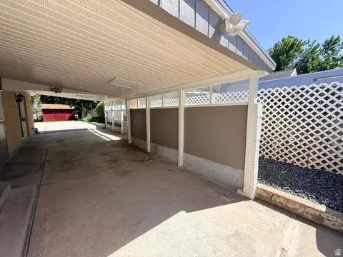 Exterior - 3462 Eccles Ave, Ogden, UT 84403 photo 3 of 9