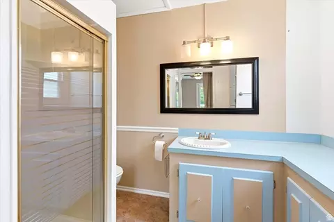Bath - 3462 Eccles Ave, Ogden, UT 84403 photo 1 of 2