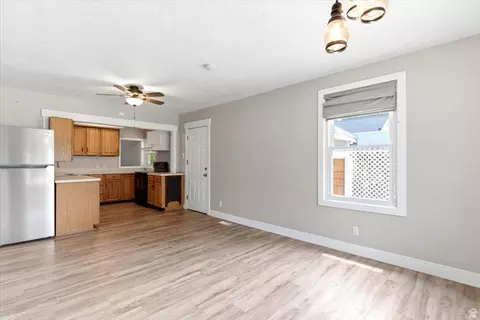 Living - 3462 Eccles Ave, Ogden, UT 84403 photo 3 of 6