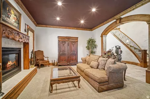 Living - 1 Pepperwood Pointe, Sandy, UT 84092 photo 2 of 3