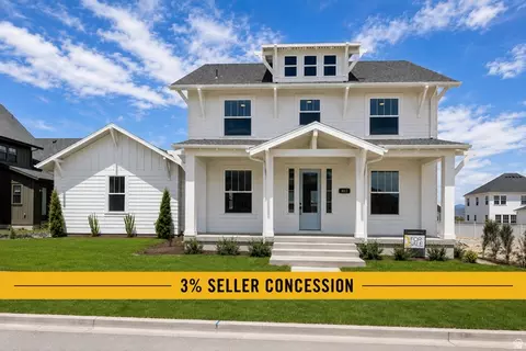 822 W Caroline Dr #214, Saratoga Springs, UT 84045