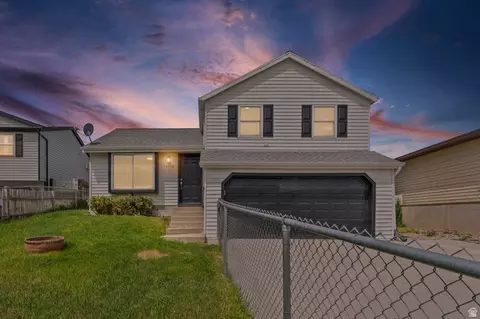 3718 S Bronco Cir W, Magna, UT 84044