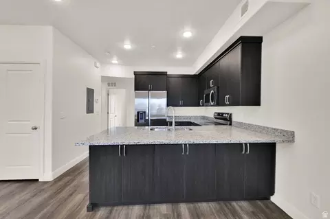 Kitchen - 36 W 1600 N, Sunset, UT 84015 photo 5 of 8