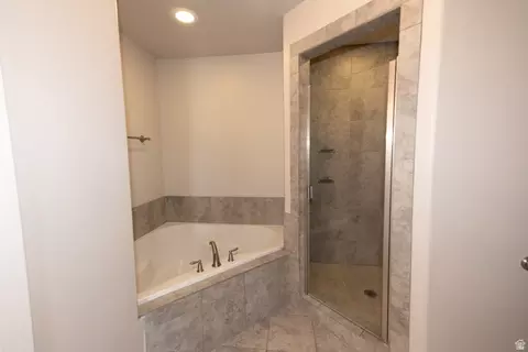 Bath - 716 S 1803 W, Orem, UT 84058 photo 2 of 4