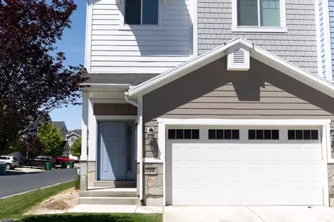 Exterior - 716 S 1803 W, Orem, UT 84058 photo 2 of 6