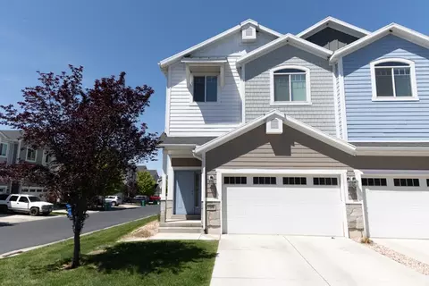 Exterior - 716 S 1803 W, Orem, UT 84058 photo 6 of 6