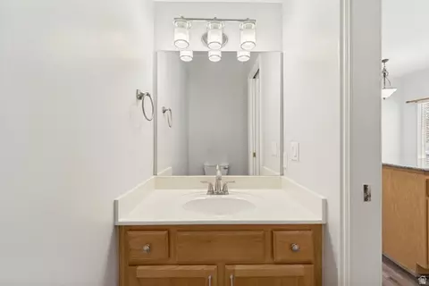 Bath - 18 W 680 N, Orem, UT 84057 photo 1 of 4