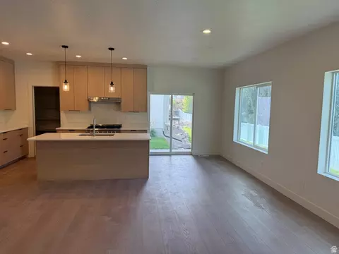 Living - 241 E 670 S #8, Payson, UT 84651 photo 5 of 6