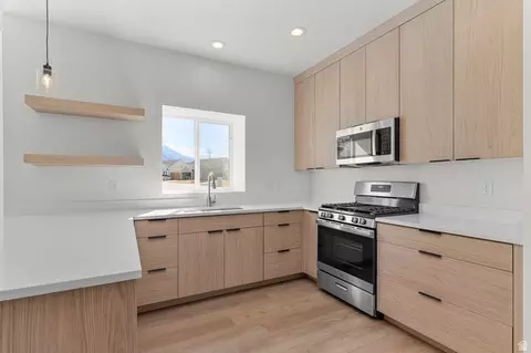 Kitchen - 241 E 670 S #8, Payson, UT 84651 photo 2 of 3