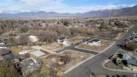 View/Area - 241 E 670 S #8, Payson, UT 84651 photo 7 of 8
