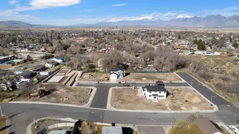 View/Area - 241 E 670 S #8, Payson, UT 84651 photo 2 of 8