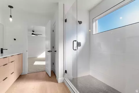 Bath - 241 E 670 S #8, Payson, UT 84651 photo 3 of 4