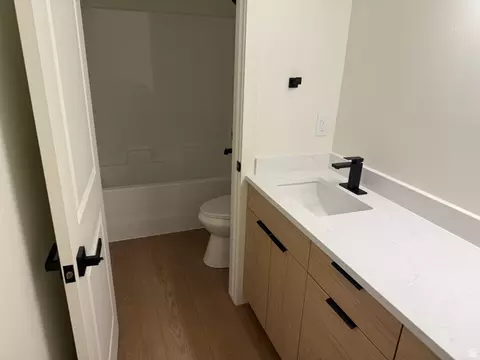Bath - 241 E 670 S #8, Payson, UT 84651 photo 3 of 3