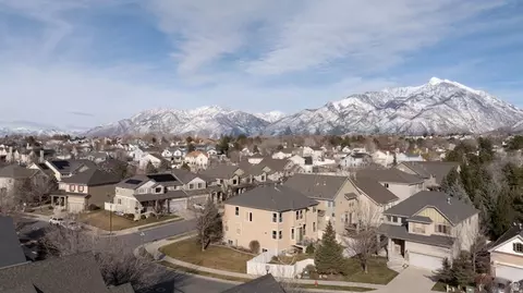 View/Area - 1420 E Firelight Way, Sandy, UT 84092 photo 6 of 7