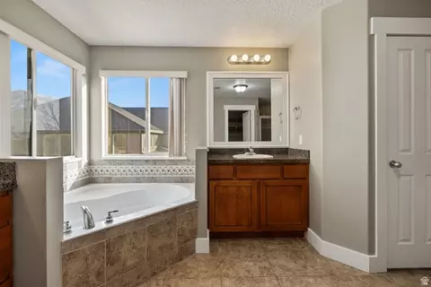 Bath - 1420 E Firelight Way, Sandy, UT 84092 photo 2 of 4