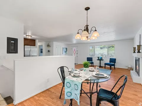 Dining - 2990 E 3900 S, Holladay, UT 84124 photo 2 of 2