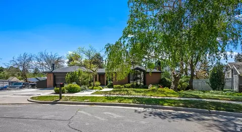 3545 E Avondale Dr, Cottonwood Heights, UT 84121