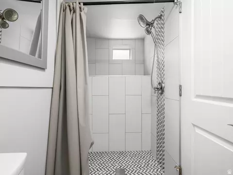 Bath - 225 S 300 E, Provo, UT 84606 photo 2 of 2