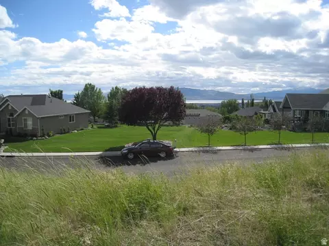 669 E 680 N #14, Lindon, UT 84042 photo 9