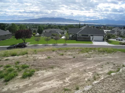 669 E 680 N #14, Lindon, UT 84042 photo 15