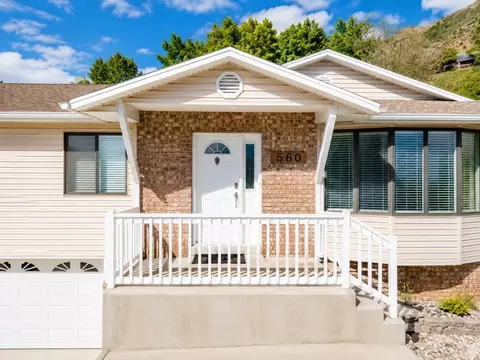 Exterior - 895 E Quail Valley Dr, Provo, UT 84604 photo 4 of 5