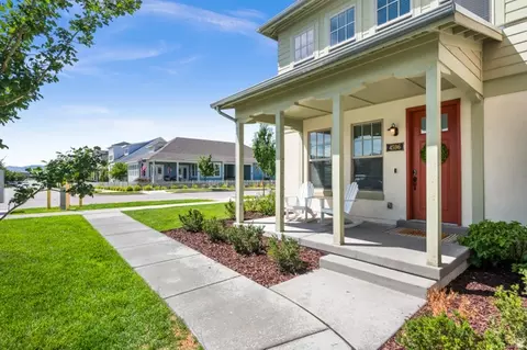 4596 W Serendipity Way S, South Jordan, UT 84009