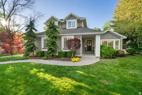 2631 E Lockhart Rd S, Holladay, UT 84117