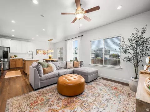 Living - 423 E 360 N, Vineyard, UT 84059 photo 3 of 3