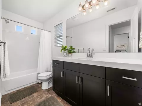 Bath - 423 E 360 N, Vineyard, UT 84059 photo 3 of 3