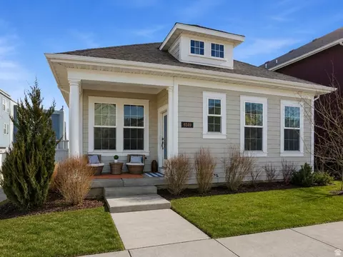 6149 W Moon Valley Dr, South Jordan, UT 84009