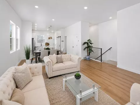 6149 W Moon Valley Dr, South Jordan, UT 84009