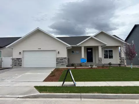 1428 N Baen Way #241, Tooele, UT 84074