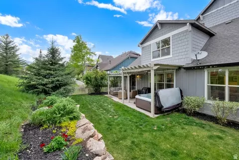 Exterior - 488 E Mission Dr, Midway, UT 84049 photo 7 of 7