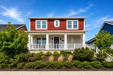 11672 S Willow Walk Dr W, South Jordan, UT 84009