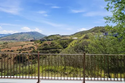 923 E Absaroka Ct, Draper, UT 84020