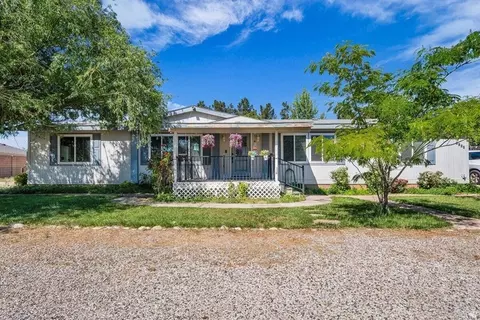 1614 S Chaparell Dr, Toquerville, UT 84774