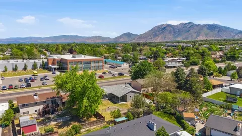 View/Area - 370 E 9400 S, Sandy, UT 84070 photo 4 of 4