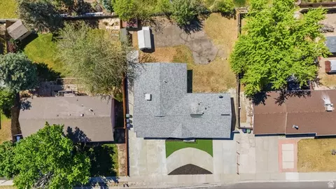 View/Area - 370 E 9400 S, Sandy, UT 84070 photo 1 of 4