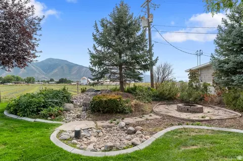 Exterior - 1501 W Elk Cir, Mapleton, UT 84664 photo 9 of 9