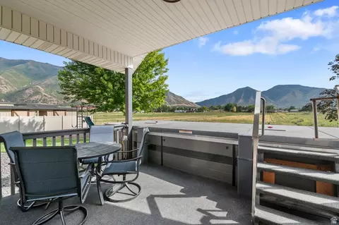 Exterior - 1501 W Elk Cir, Mapleton, UT 84664 photo 7 of 9