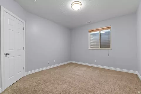 Bedroom - 1501 W Elk Cir, Mapleton, UT 84664 photo 4 of 5