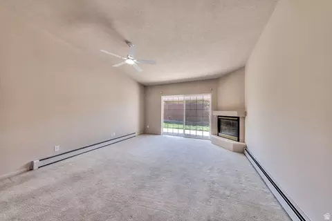 Living - 687 W Hale Ave, Moab, UT 84532 photo 3 of 8