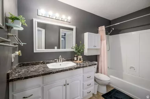 Bath - 592 N 550 E, American Fork, UT 84003 photo 1 of 3