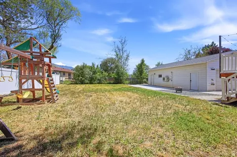 Exterior - 180 E 900 S, Layton, UT 84041 photo 6 of 13