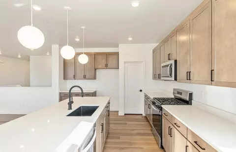 Kitchen - 4945 N Topaz Dr, Eagle Mountain, UT 84005 photo 1 of 4