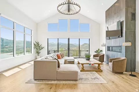 Living - 11506 N White Tail Ct, Hideout, UT 84036 photo 4 of 7