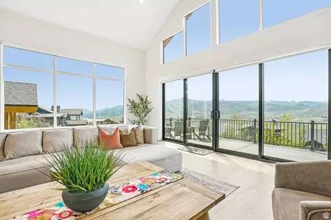 Living - 11506 N White Tail Ct, Hideout, UT 84036 photo 7 of 7