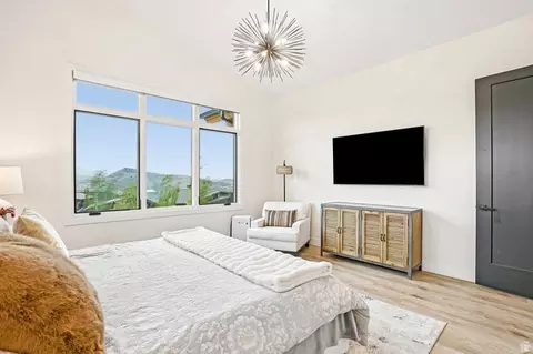 Bedroom - 11506 N White Tail Ct, Hideout, UT 84036 photo 5 of 8