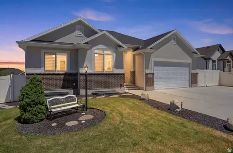 582 W 1960 N, Tooele, UT 84074
