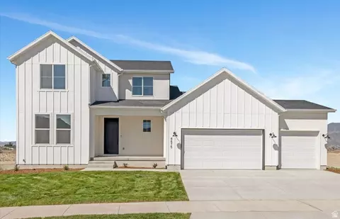 4875 N Topaz Dr, Eagle Mountain, UT 84005